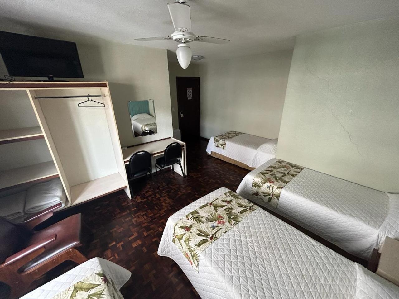 Hotel Pax 蓬塔格罗萨 外观 照片